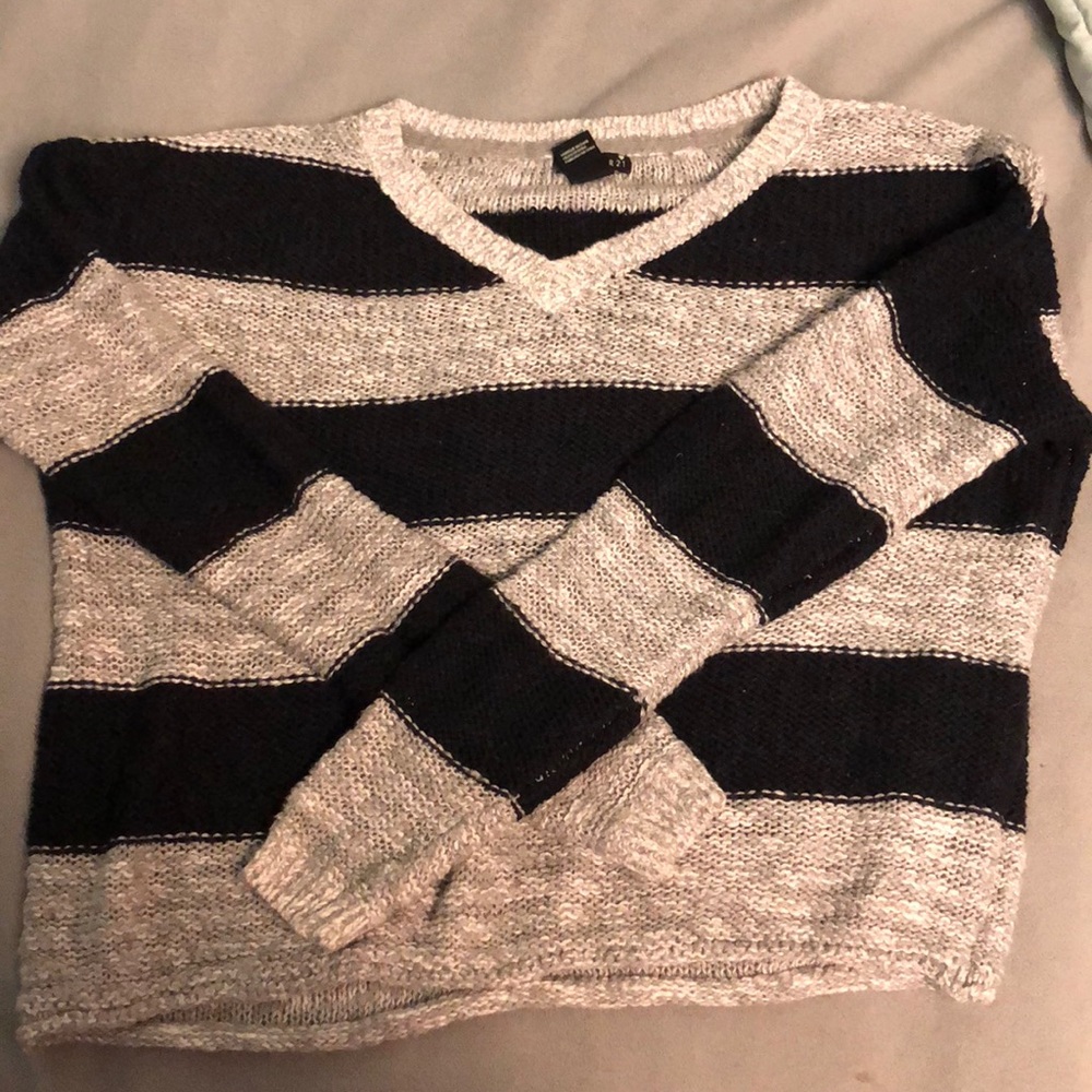 Forever 21 sweater crop top